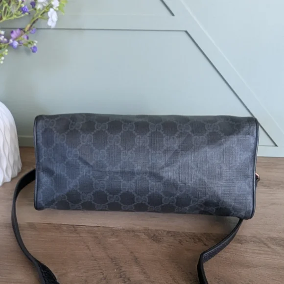 GUCCI VINTAGE GG MONOGRAM CANVAS LEATHER WOMEN'S SHOULDER BAG - Picture 6 of 10